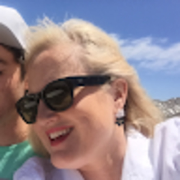 Meet your Posher, Shelley - Picture 1 of 1